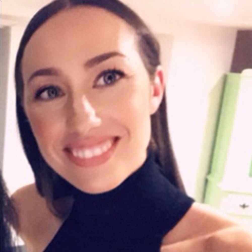 Meet your Posher, Lindsey